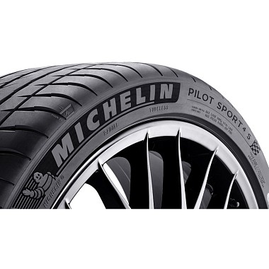 Шины Michelin Pilot Sport 4 S 255/35 R19 96Y XL *